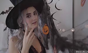 sweet aroused witch gets facial and swallows cum - Eva Elfie